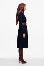 Giovanni Boulera Mulberry Twill İpek Eşarp Şal 16 momme mulberry dut ipegi kalitesinde,çift taraf baskılı,kenarları super el dikişi ile dikilmiştir,200 cm x 65 cm 