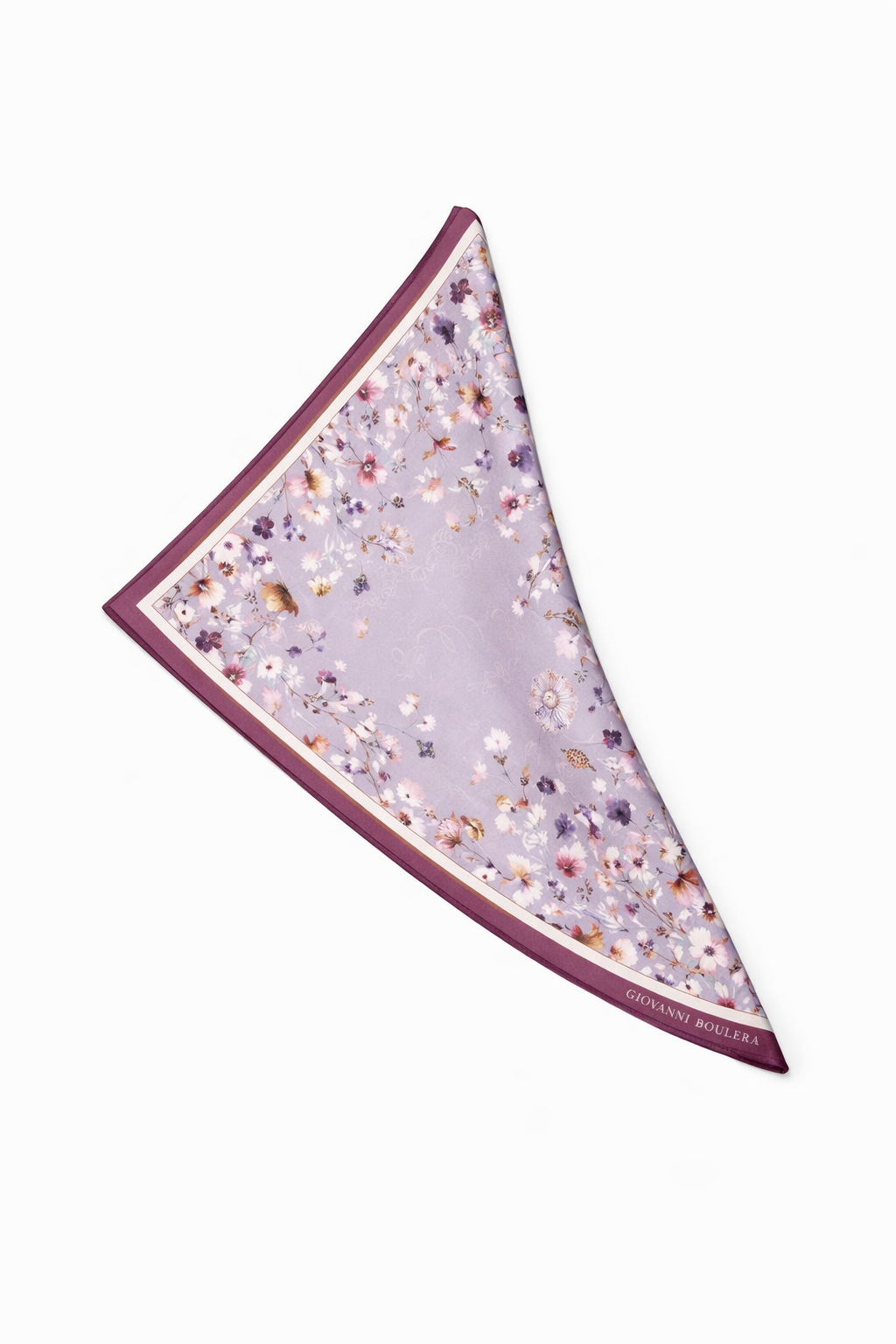 Giovanni Boulera Mulberry Twill İpek Eşarp Şal 16 momme mulberry dut ipegi kalitesinde,çift taraf baskılı,kenarları super el dikişi ile dikilmiştir,90 cm x 90 cm 