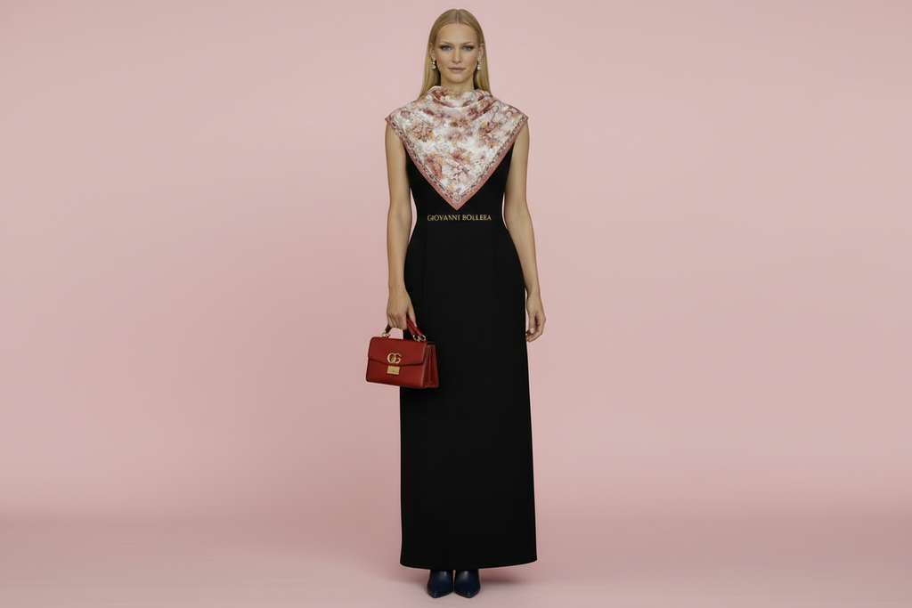 Mulberry Twill İpek Fular & Şal Koleksiyonu – 16 Momme Saf Zarafet
Mulberry Twill İpek Fular & Şal Koleksiyonumuz, doğallığın ve lüksün mükemmel birleşimini sunar. 16 momme mulberry twill ipekten üretilen her parça, zarif dokusu, akışkan yapısı ve sofistike duruşuyla stilinizi bir üst seviyeye taşır.

Mulberry ipek, yalnızca dut yaprağı ile beslenen ipekböceklerinden elde edilen en saf ve en kaliteli ipek türüdür. Bu özel lif yapısı sayesinde kumaş daha pürüzsüz, daha parlak ve daha dayanıklıdır. 