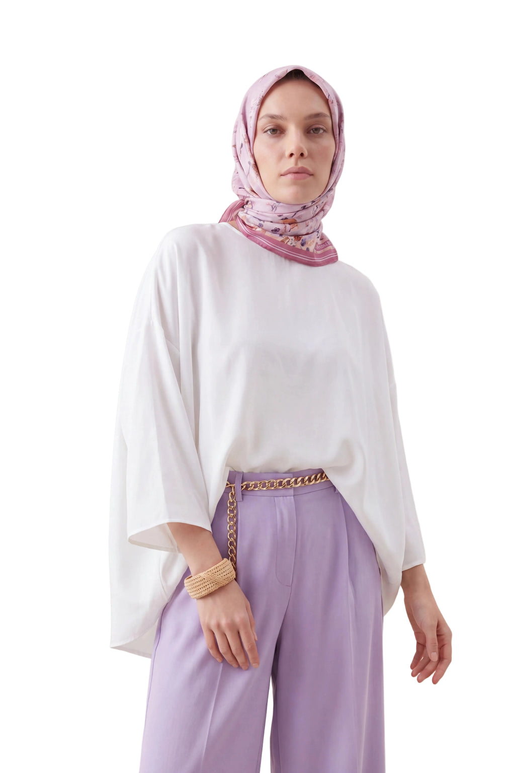 وشاح من حرير التويل التوتي 100% بنقشة حلم البنفسج 90x90 سم