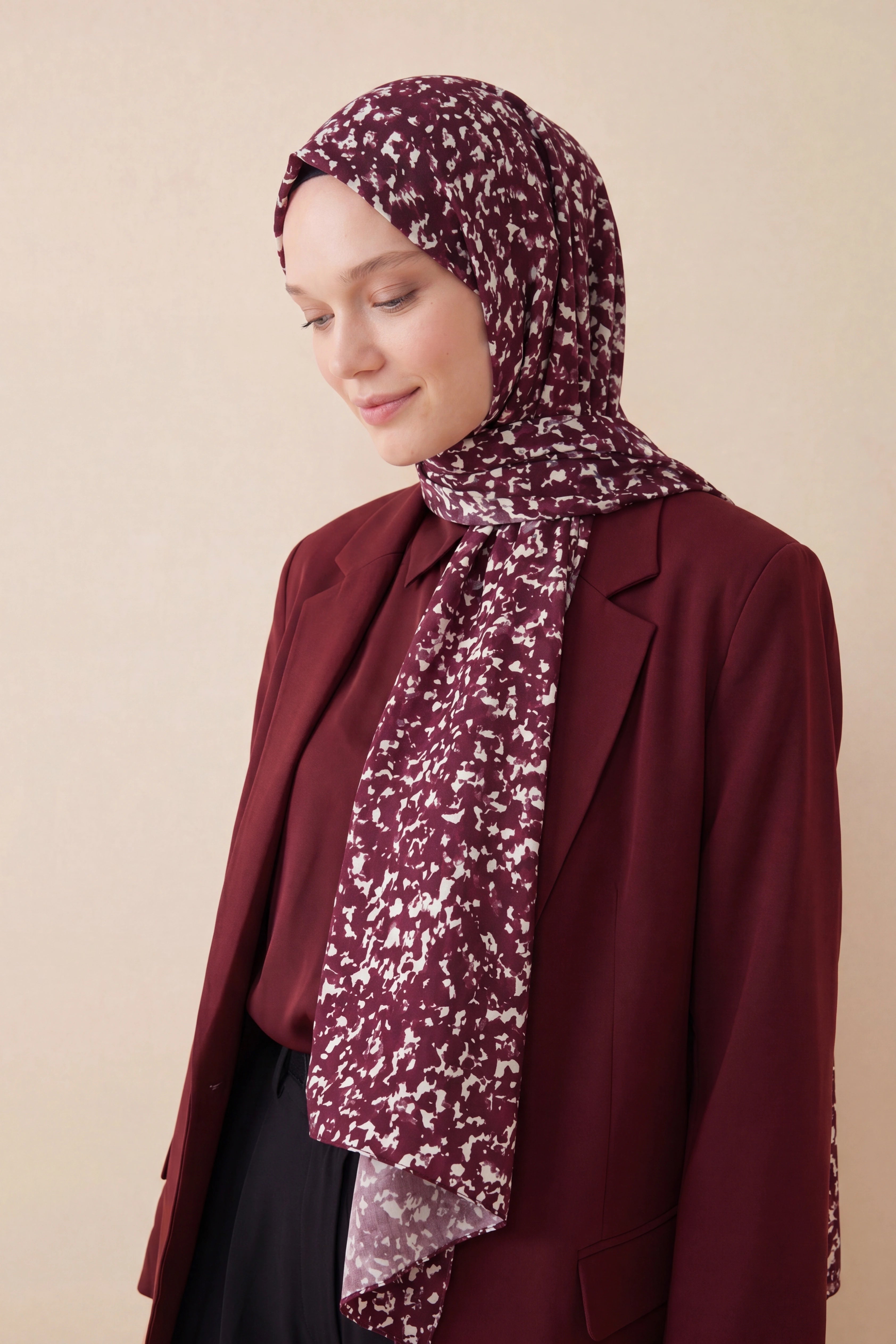 Burgundy, Patterned Silk Shawl Giovanni Boulera 43056200 200cmx65cm