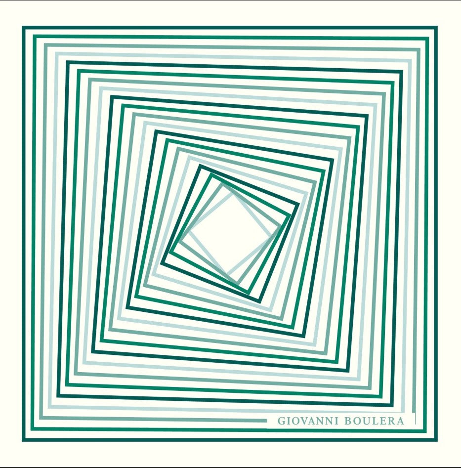 Üretimi ipeğin doğduğu yer olarak kabul edilen Guangzhou /Çin’de, Giovanni Boulera’ya ait özel tesislerde gerçekleştirilmiştir.; Marka kalite standartları doğrultusunda, çift taraflı kullanıma uygun olacak şekilde yüksek çözünürlüklü dijital baskı tekniğiyle üretilmiştir.; Kenarları tamamen el işçiliğiyle kıvrılmış,süper dikiş dediğimiz teknikle elde dikilerek kusursuz biçimde tamamlanmıştır.; 16 momme mulbery twill ipek kalitesinde üretilen bu eşarp; üstün hammadde seçimi, titiz işçilik ve zamansız tasarım