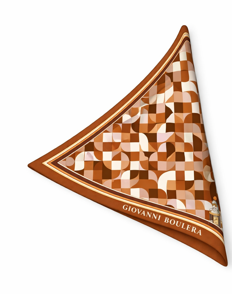 Cesur tarzınıza ilham veren altın tonlarında çiçek desenli bu 65x65 cm fular, 16 momme %100 Mulberry twill ipekten üretilmiştir. Çift taraflı yüksek çözünürlüklü dijital baskı tekniği sayesinde desen canlılığını uzun süre korur. Süper el dikişi kenar işçiliği, ürüne zarif ve premium bir bitiş kazandırır. Yumuşak, hafif ve akıcı dokusu ile hem günlük kombinlerde hem özel davetlerde şıklığınızı tamamlar. Giovanni Boulera estetiğini yansıtan bu seçkin ipek fular, Milano esintili tasarımı ve zamansız duruşuyla 