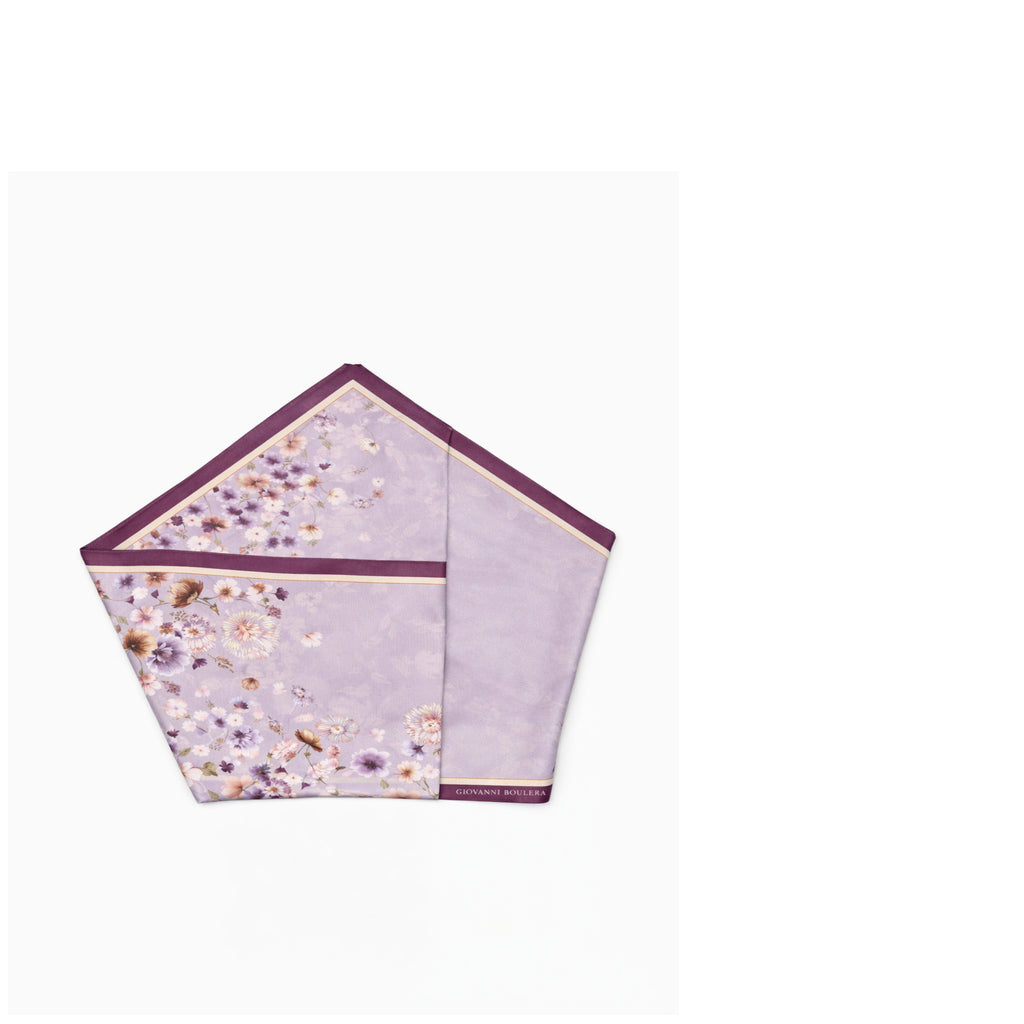 Giovanni Boulera Mulberry Twill İpek Eşarp Şal 16 momme mulberry dut ipegi kalitesinde,çift taraf baskılı,kenarları super el dikişi ile dikilmiştir,90 cm x 90 cm 