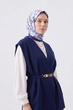 Mavi Tonlu Çiçek Desenli Çift Taraf Baskı ,Süper El Dikişi,16 mm %100 Mulberry Twill İpek Eşarp